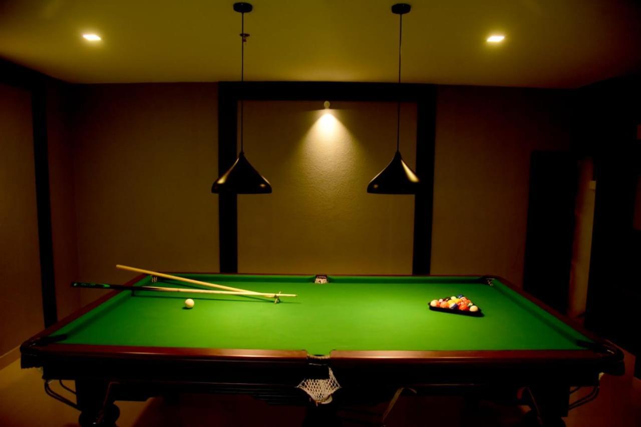Kottiyam Hotel Emerald Palace מראה חיצוני תמונה